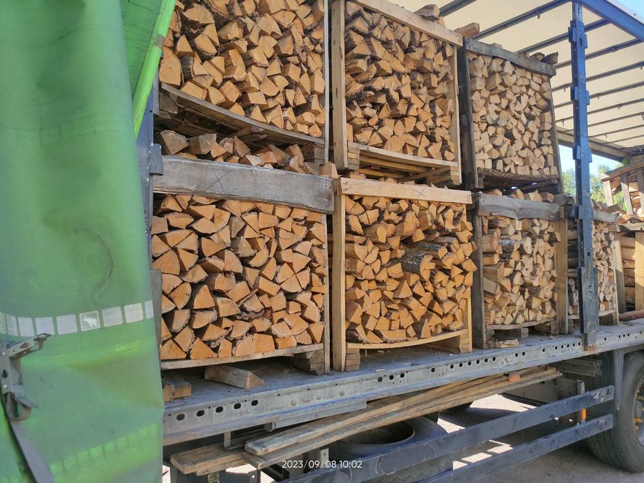 Дрова ДУБ, ЯСЕНЬ -  колотые СУХИЕ, торфобрикет