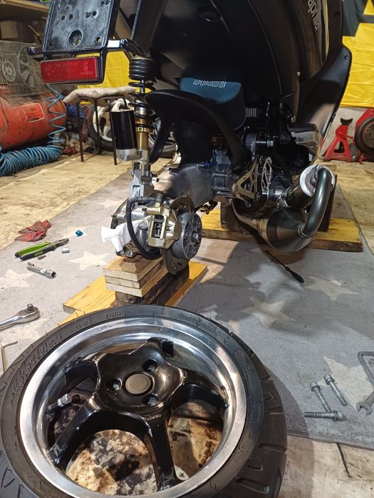 Aprilia Sr 50 Stage6, Athena,Malossi,Yasuni, Polini Yamaha Aerox Minar