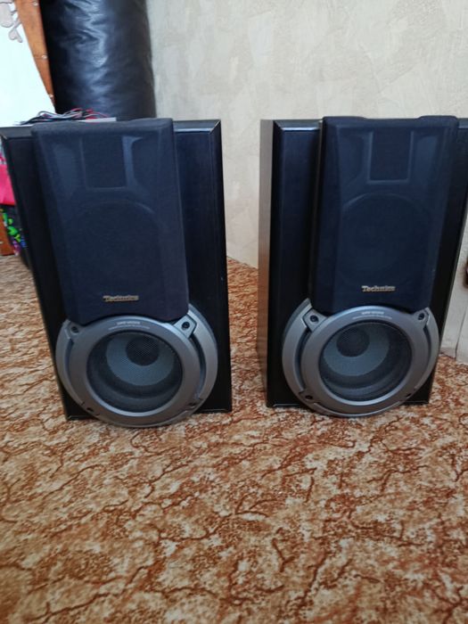 Wieża Technics SL-EH550