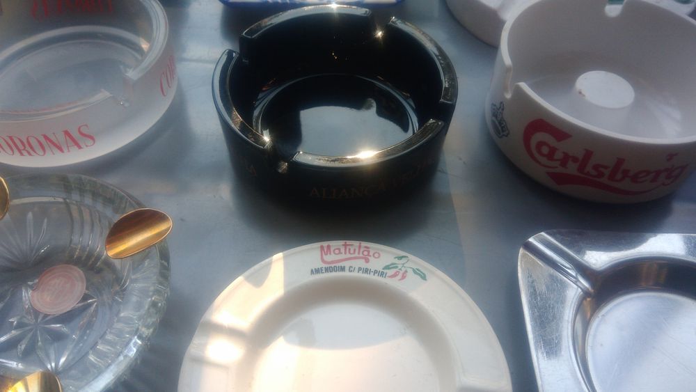 Cinzeiros novos e usados 5 euros