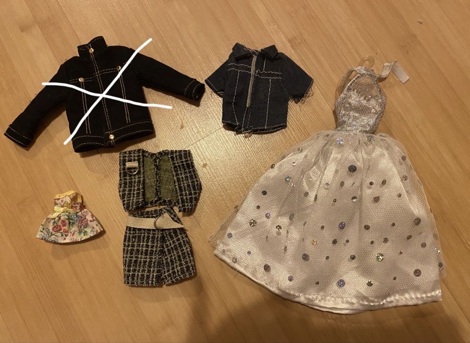 Одежада для кукол Барби и Братц