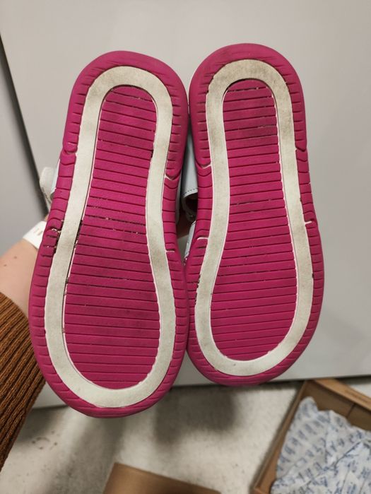 Sandałki kapcie do przedszkola 26 American club