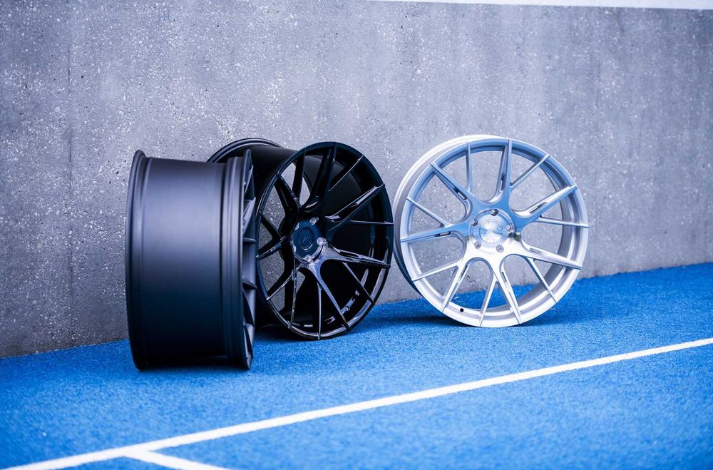 Диски Japan Racing JR42 | R19  | 5x114,3