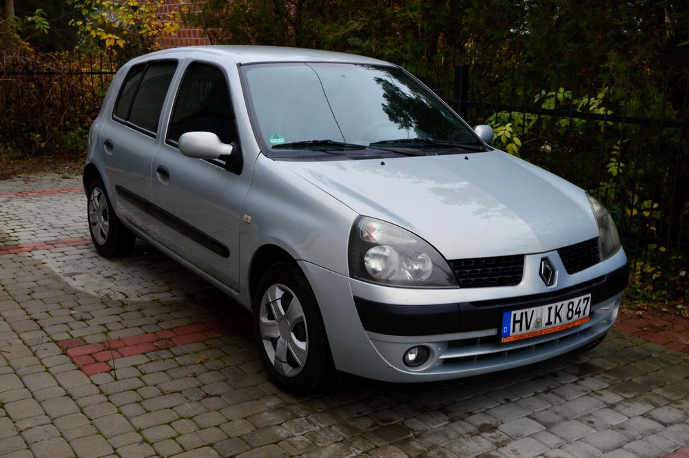 Piękne Clio Z Niemiec Klima Benzyna Super