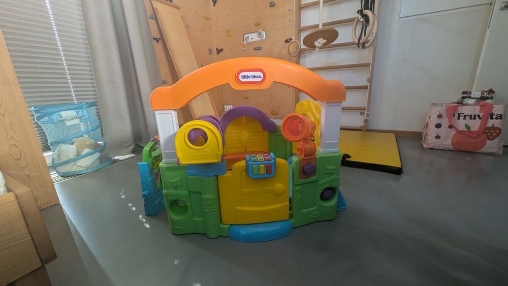 Interaktywne Centrum zabaw Activity Garden dla dzieci Little Tikes