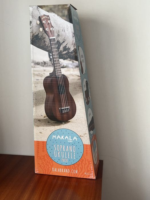 Ukulele soprano com bolsa