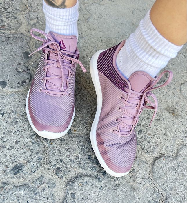 Кросівки Reebok спортивні