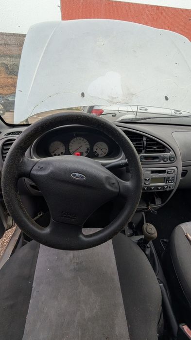 Ford Fiesta 1.8 TD Para peças