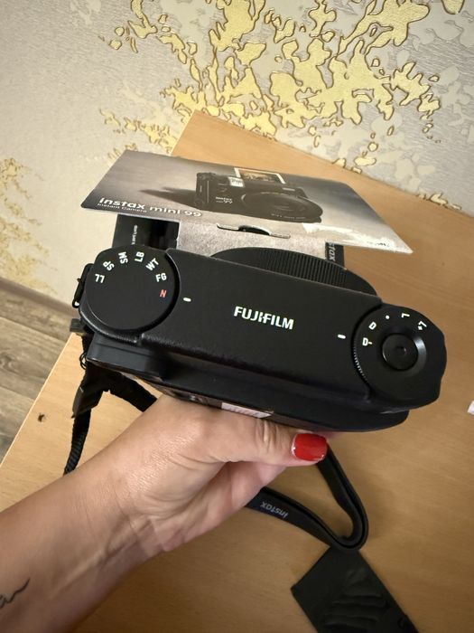 Фотоаппарат Instax mini 99