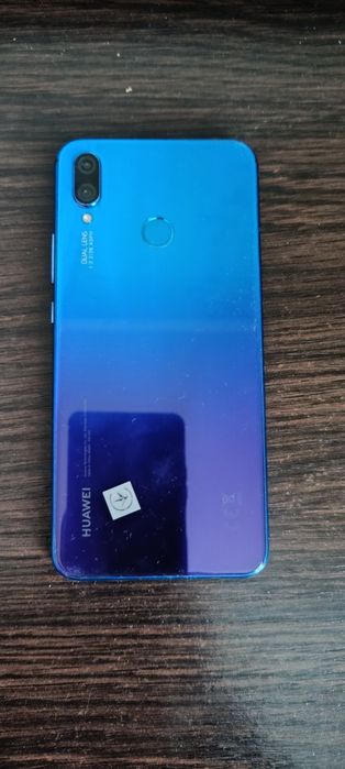 Смартфон Huawei P Smart+