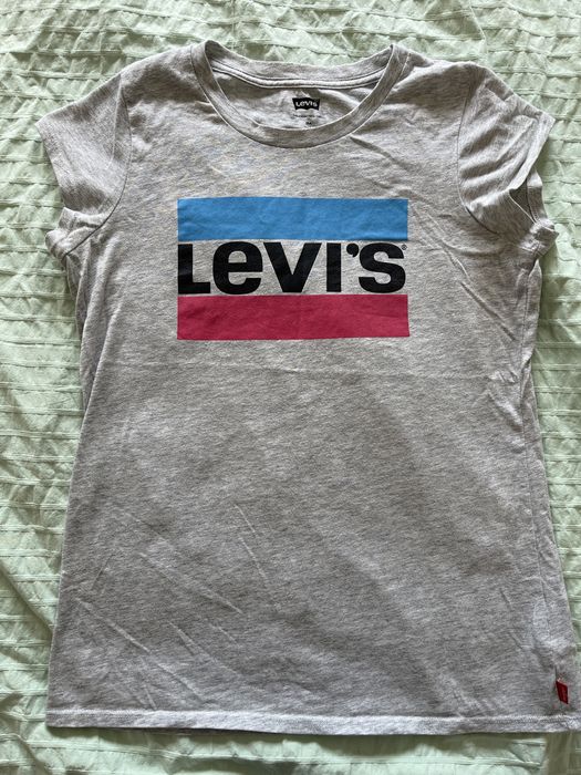 Tshirt Levi’s r. 164