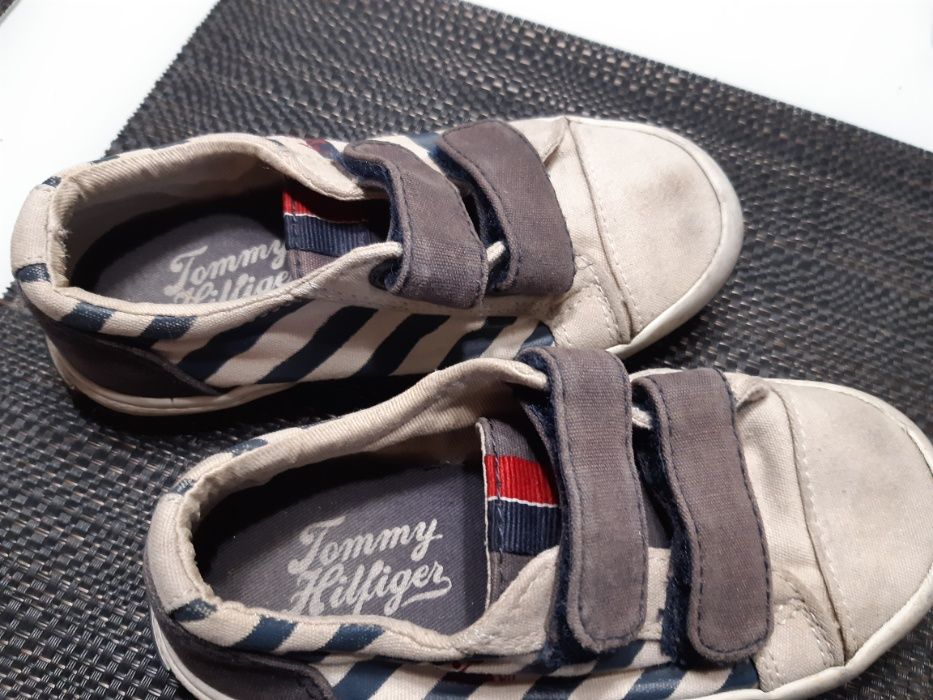 Buty Tommy Hilfinger r.27 wkładka 17 ,5cm!!
