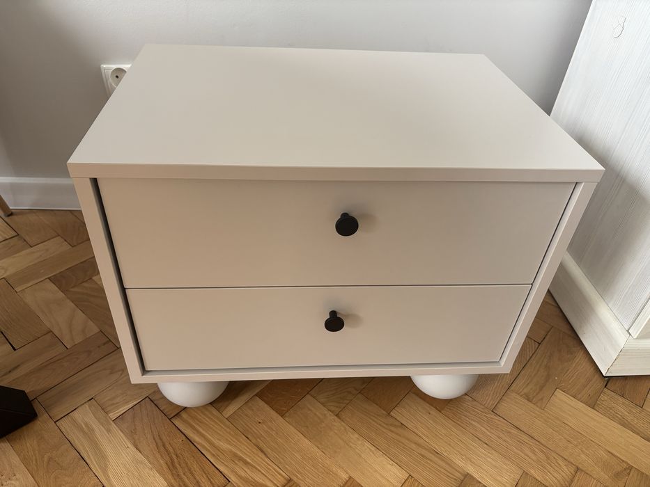 Kaszmirowy stolik nocny kaszmir nowoczesny design