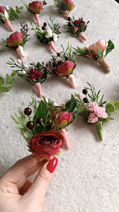 Бутоньєрка весільна