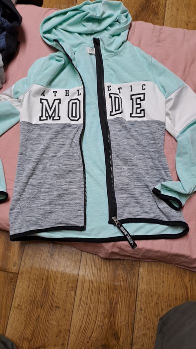 Bluza 134 dziewczynka