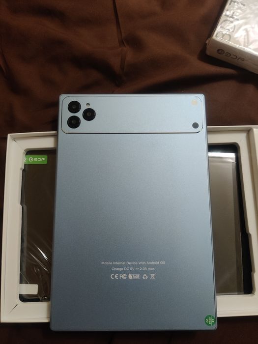 Планшет новий BDF 4/64гб