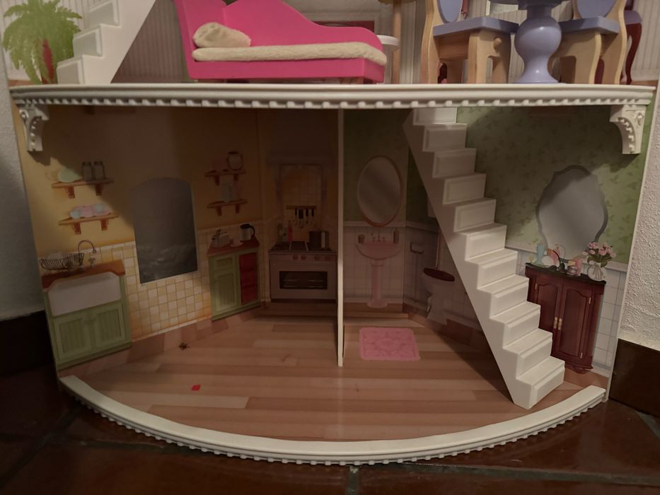 Casa de bonecas com acessorios - Imaginarium