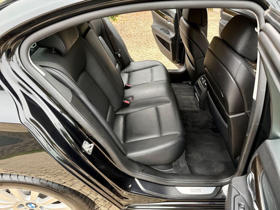 BMW 740 d Pack M