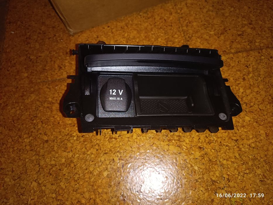 Cinzeiro para Mercedes W276 NOVO