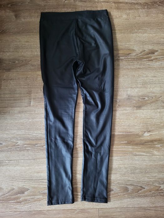 Leginsy,  spodnie imitacja skóry M/L