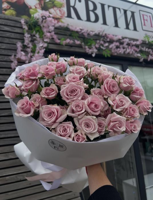 Букет з троянд за оптовими цінами, розы
