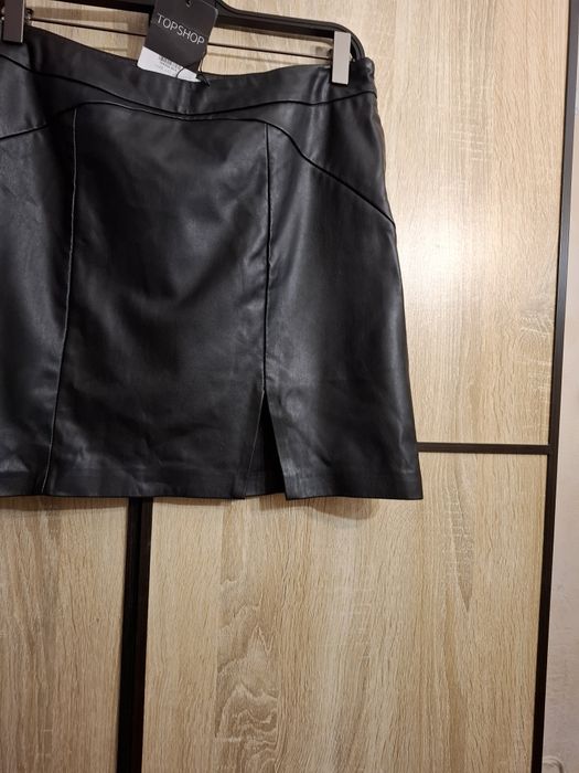 Юбка кожан. бренд Topshop