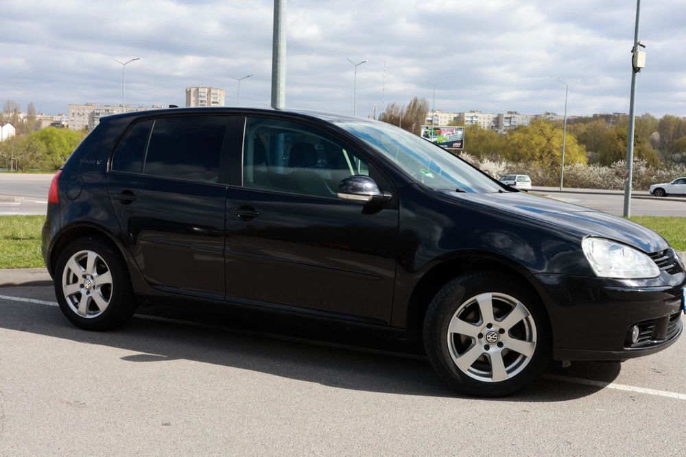Volkswagen Golf 2007р