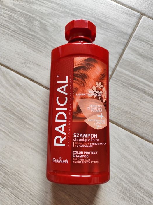 Radical Szampon chroniący kolor Farmona 400ml