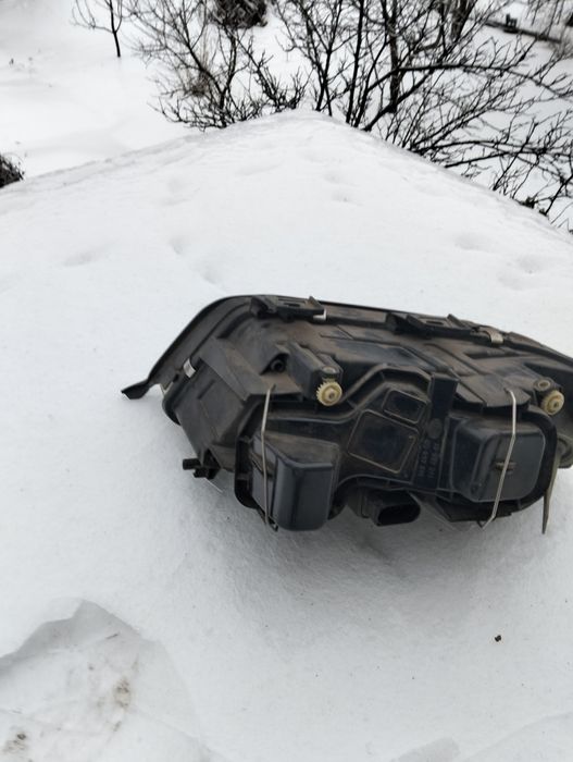 Фара Audi A6 правая