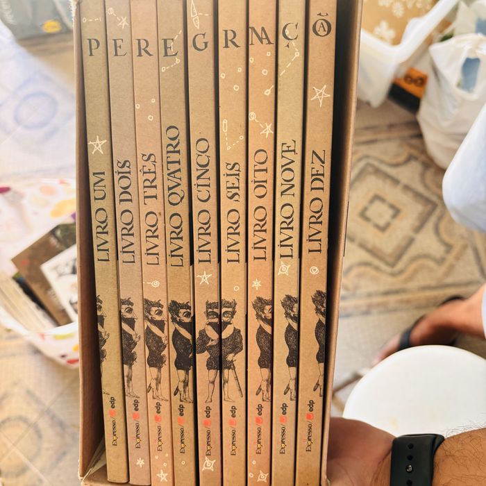 Livros antigos, inciclopedias