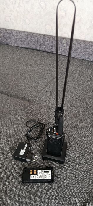 Рація Motorola DP4400E