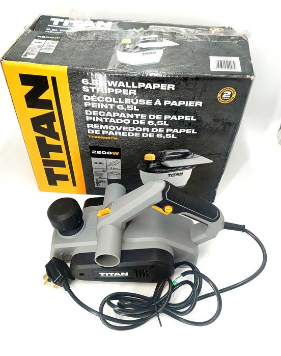 Strug elektryczny hebel titan ttb876pln 900w