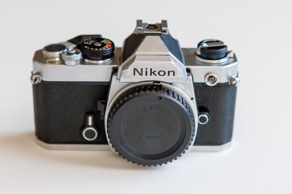 Aparat Nikon FM body + gratis