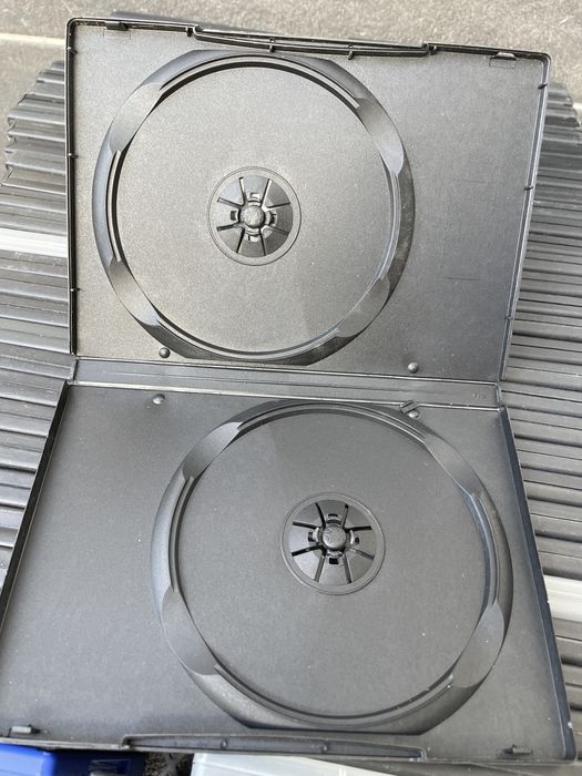 Lote de Caixas de DVD Vazias (Estojos Pretos/Transparentes) – Ótimo Estado