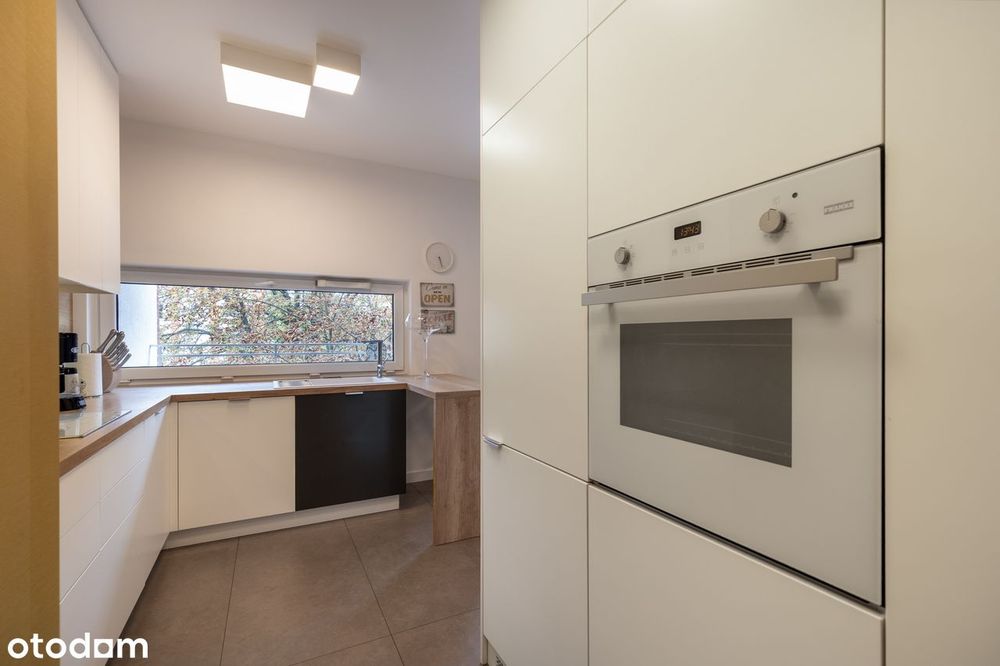 Urokliwy 3 pokojowy apartament na Wojskowej 7