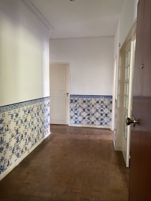 T3 para arrendamento em Benfica (Califa) - 4•Andar