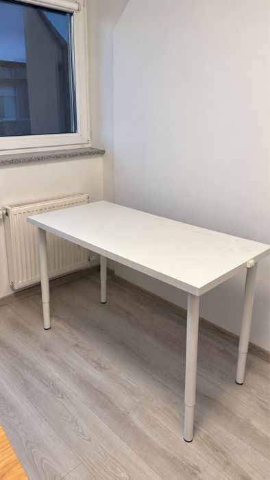 Biurko IKEA białe 120x60 cm – regulowane nogi