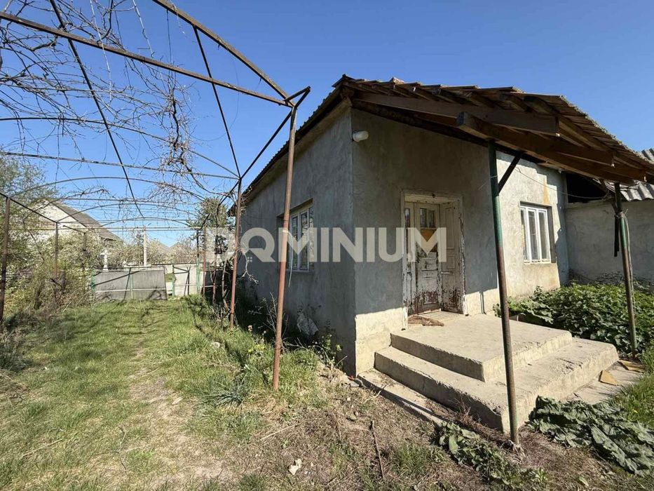 Сертифікат! Продаж просторого будинку в Олешнику