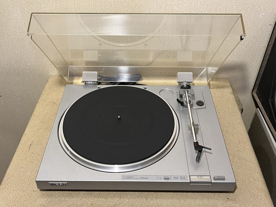 Проигрыватель винила проигрыватель винила SONY / WEGA P135SH DIRECT DRIVE