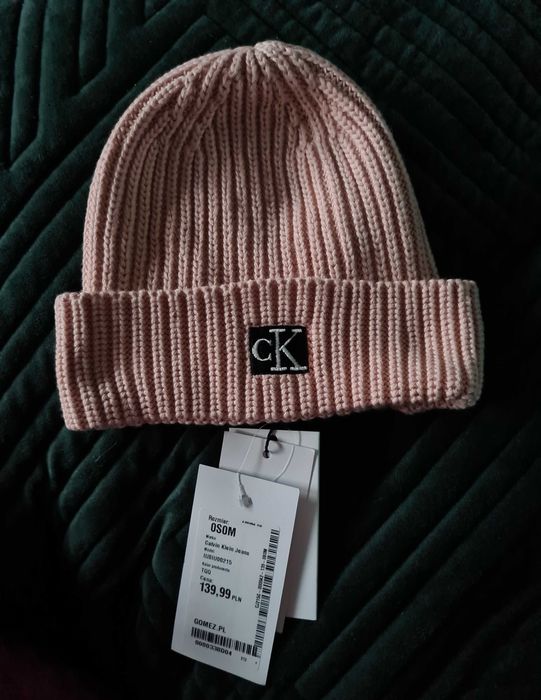 Sprzedam czapkę dla dziewczynki