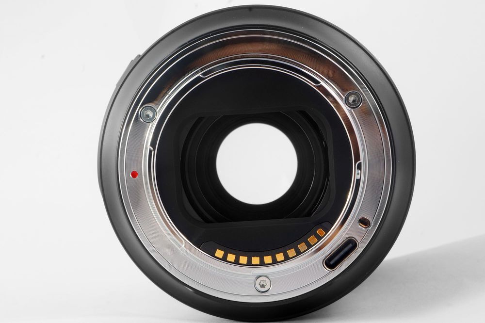 Об'єктив Brightin Star AF 24mm f/1.8 STM байонет Sony FE