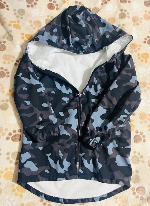 Cienka kurteczka moro rozmiar 128-134cm