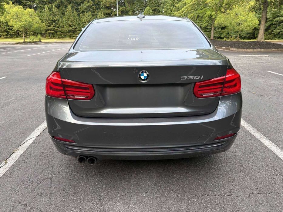 BMW 3 Series 330i      2017
