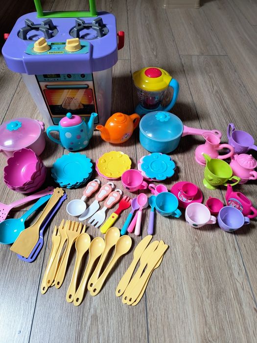 Kuchenka z naczynkami