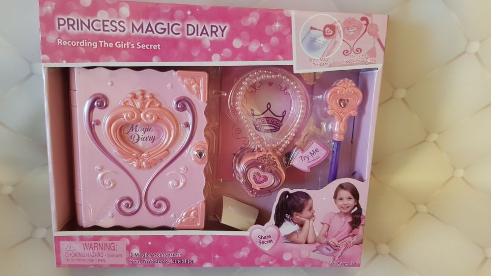 Pamiętnik na baterię otwierany różdżką