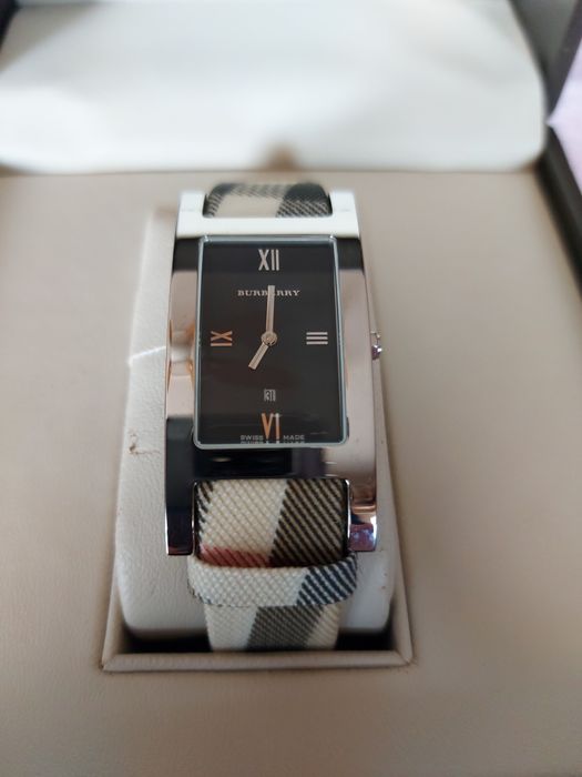 Relogio Burberry novo