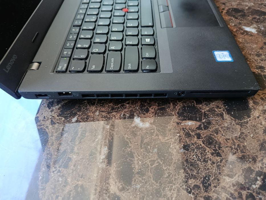 Продам ноутбук lenovo t470p 16/512