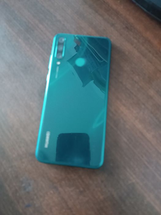 Sprzedam używany telefon Huawei Y6p