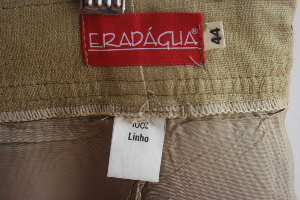 Saia de linho com aplicação