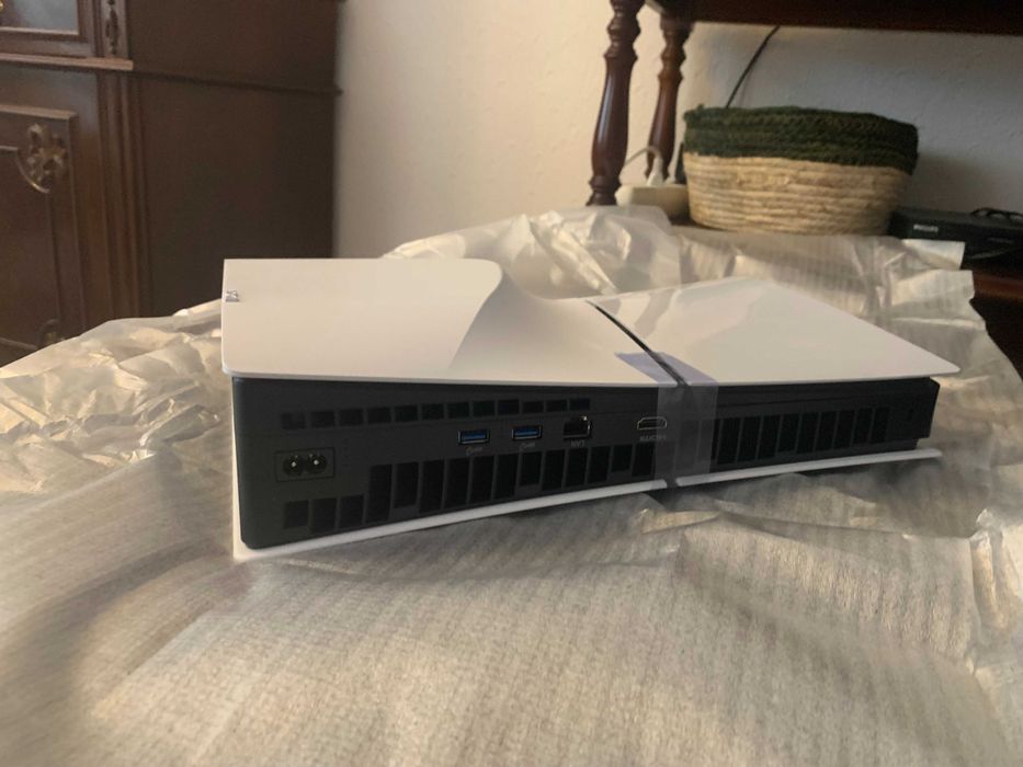 PS5 - PlayStation 5 Slim – Firmware 7.00 –Jailbreak/Desbloqueada–Novo